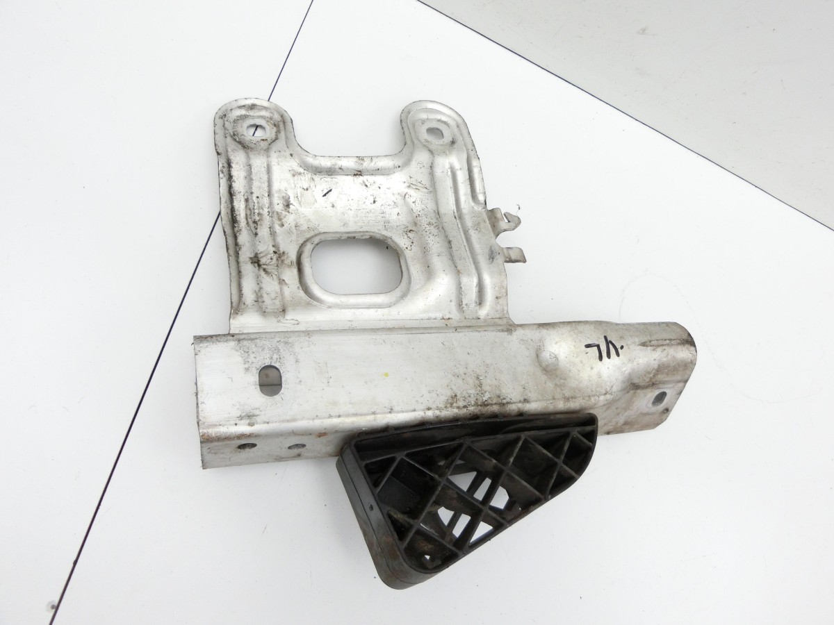 BMW 320d F31 12-15  Pralldämpfer für Träger Stoßstange Vorne Links 51117266193 7266193 51.11-7266193-13