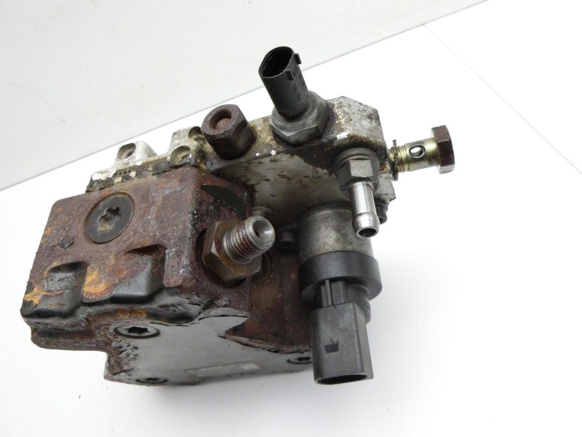 Mercedes B 180 Cdi W245 05-08 CDI 2,0 80KW  Einspritzpumpe Hochdruckpumpe A6400700701 0445010120