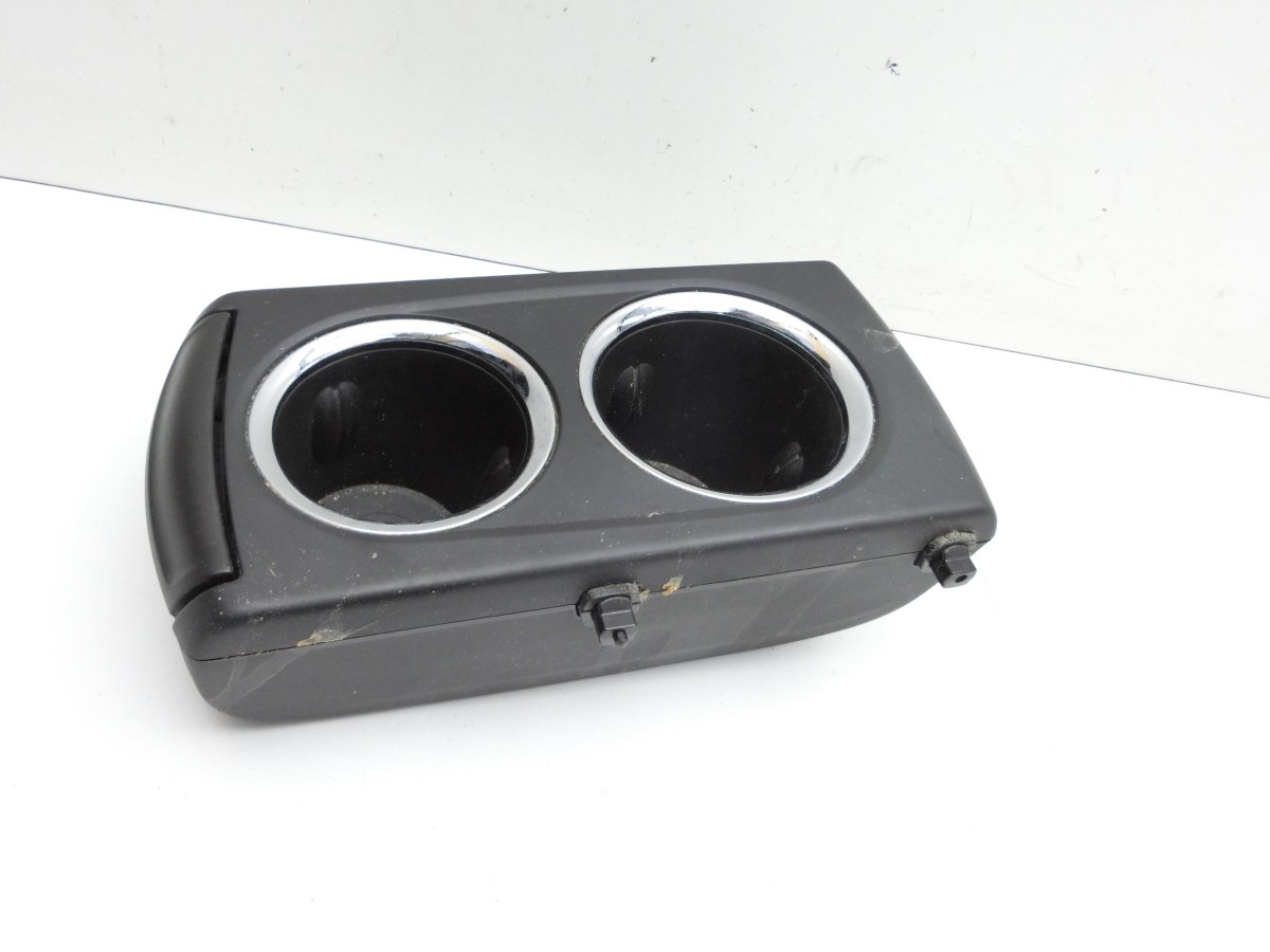 Opel Zafira Tourer C P12 16-19   Becherhalter Getränkehalter Mittelkonsole 39052382 20921576