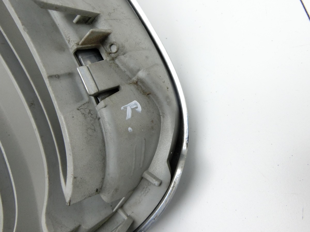 BMW X3 F25 10-14  Frontgrill Kühlergrill Rechts 7237422 51117237422
