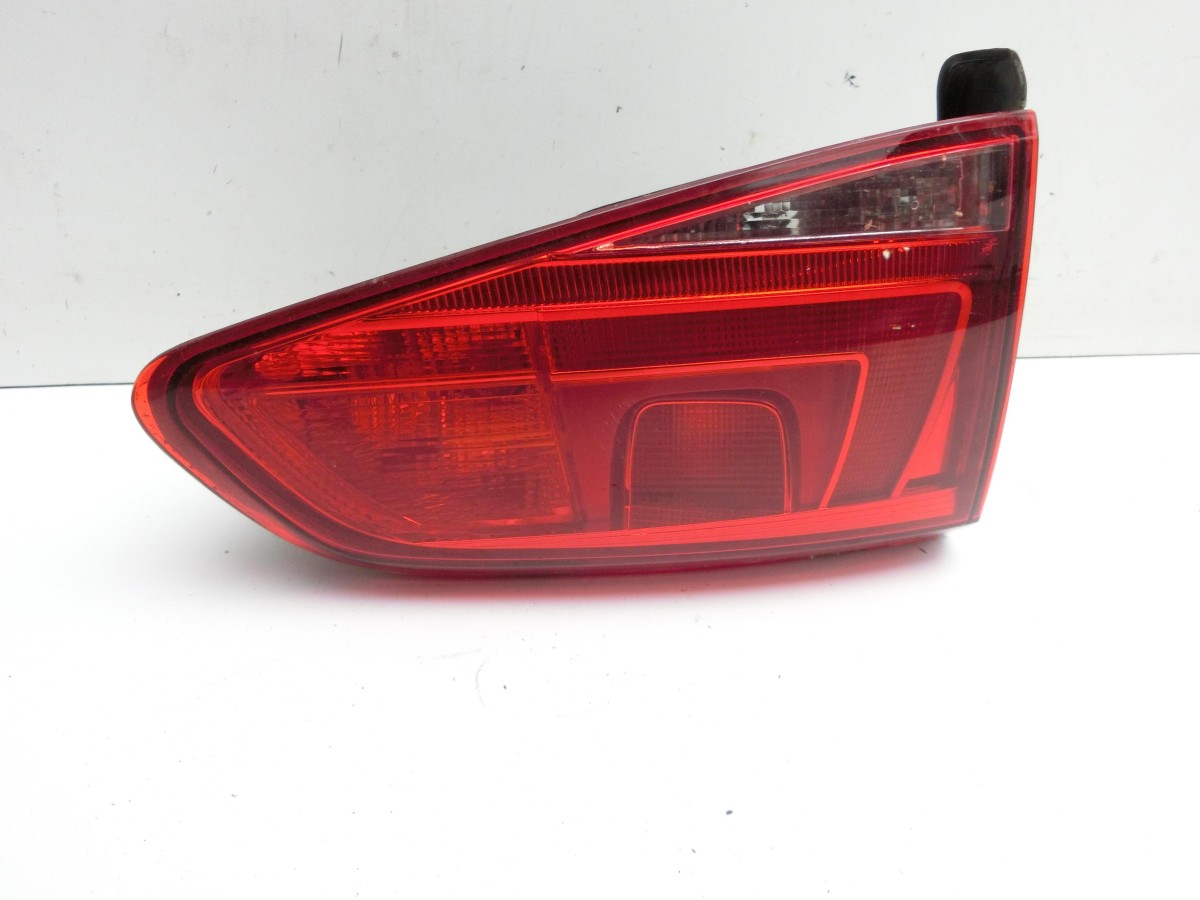 VW Golf VII 7 5G 12-17 5T  Rückleuchte Heckleuchte für Klappe Innen Links 5G0945093AC 90052126A
