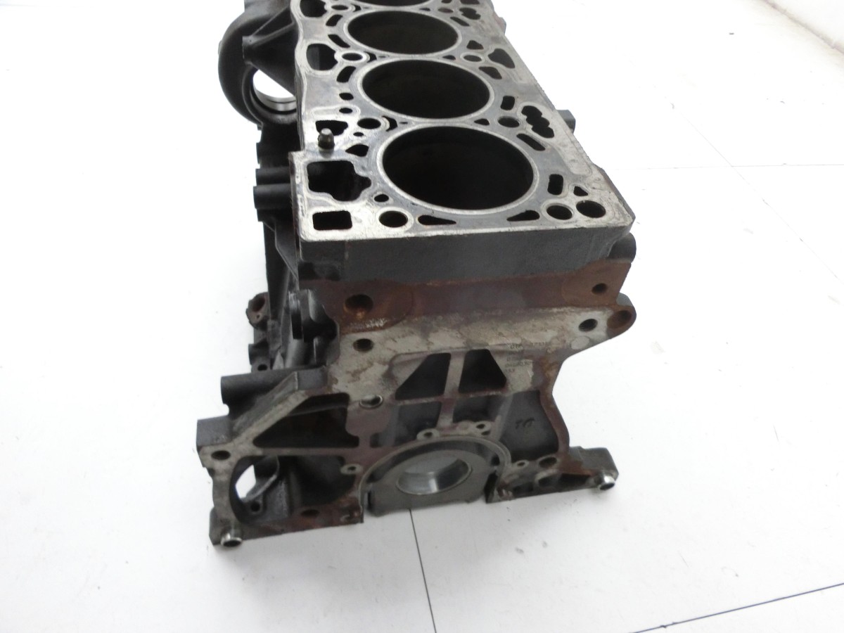 VW Golf VII 7 5G 12-17 TDI 1,6 81KW CXXB  Motorblock für Motor 04L103011A