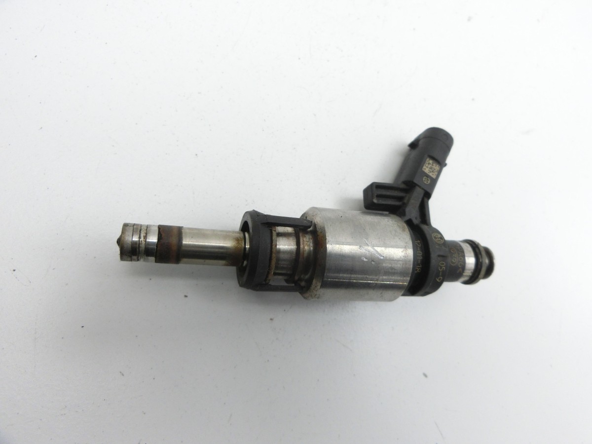 VW Sharan 7N II 10-15 FSI 2,0 147KW  Einspritzdüse Einspritzventil Zyl.1 06H906036P 0261500076 06H906036G