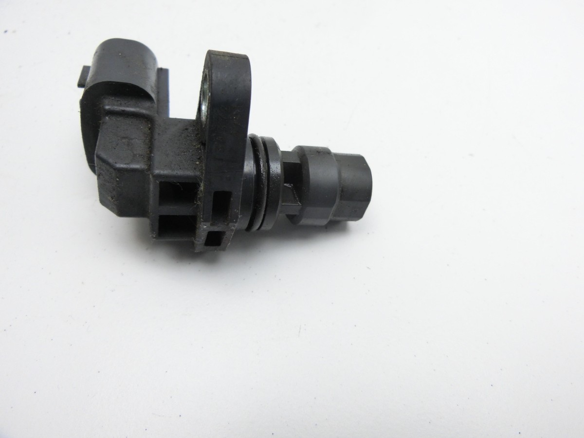 Suzuki Swift IV NZ 13-17 TDCi 1,2 69KW  Kurbelwellensensor Impulsgeber Drehzahlgeber Sensor 58J24901 J5T34372