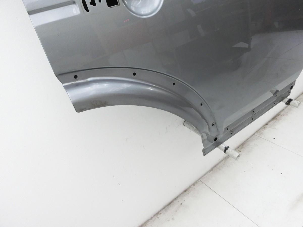 Land Rover Discovery 4 L319 09-13   Tür Rechts Hinten 949        BFA780180