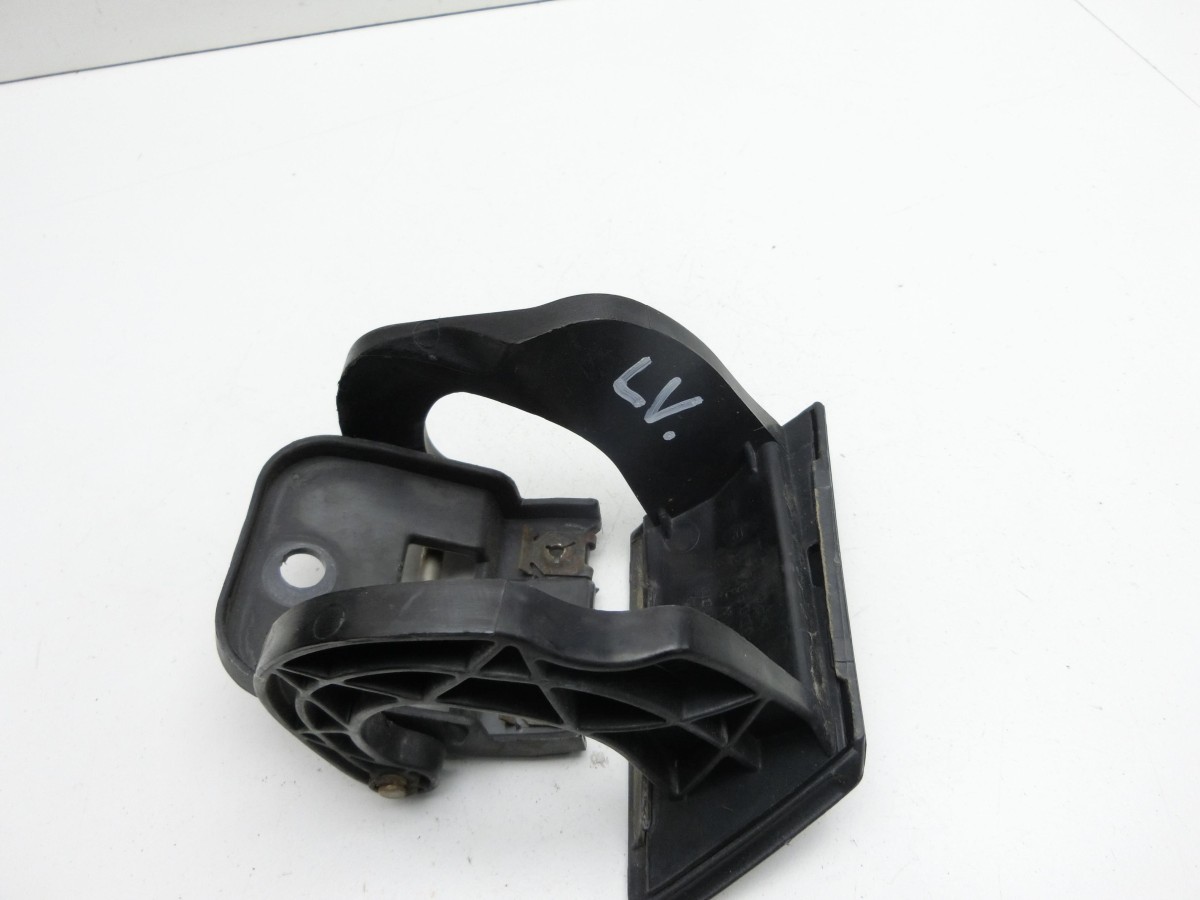 VW Phaeton 3D 02-07  Tragarm für Abdeckung Scheinwerfer Waschdüse Links