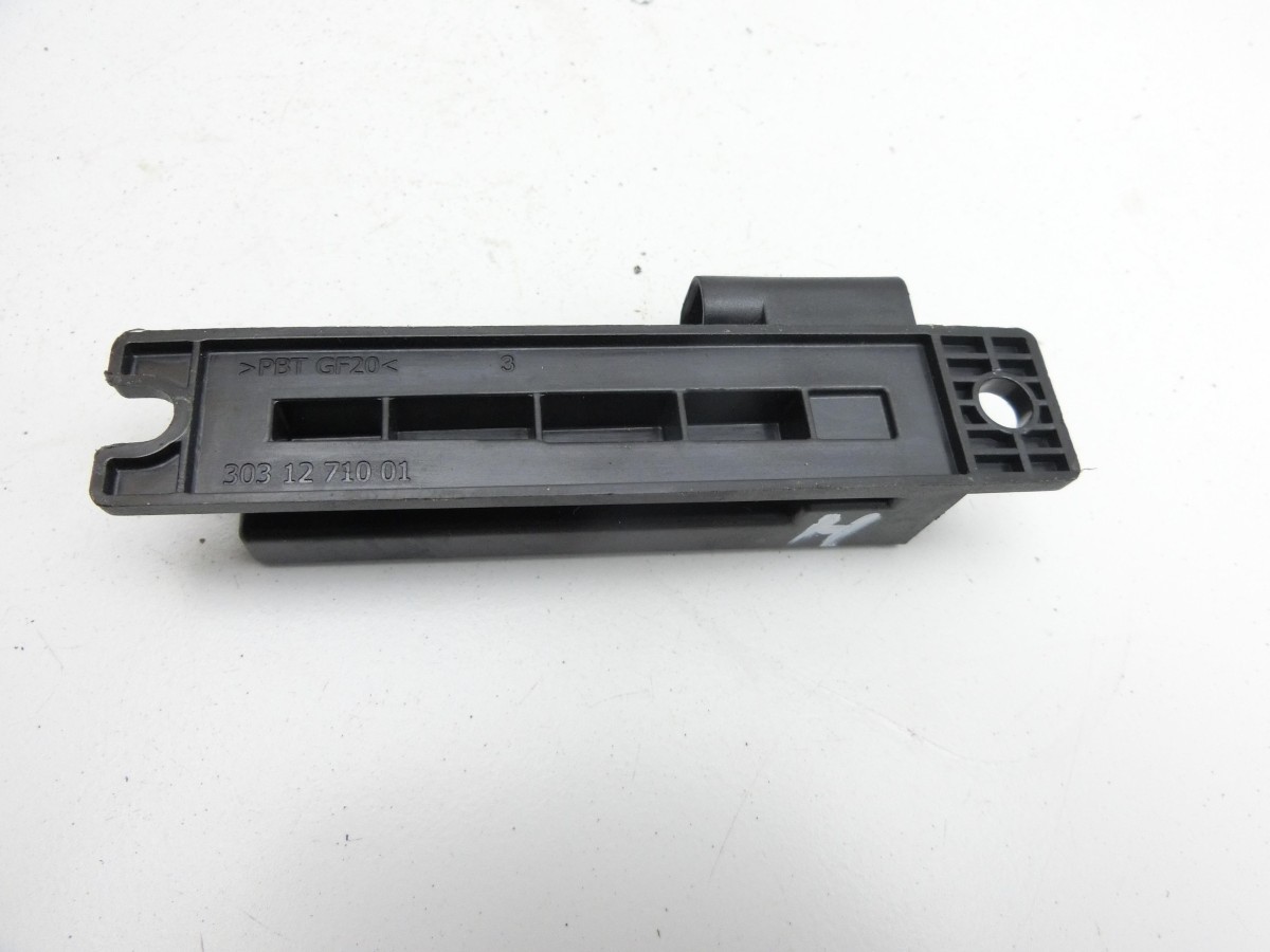 Land Rover Discovery 4 L319 09-13 Steuergerät für ZV Zentralverriegelung Land Rover Discovery 4 L319 09-13... Vorschau 3